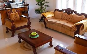 Redknot Manor Guest House/hotel Matthew Town Bahamas